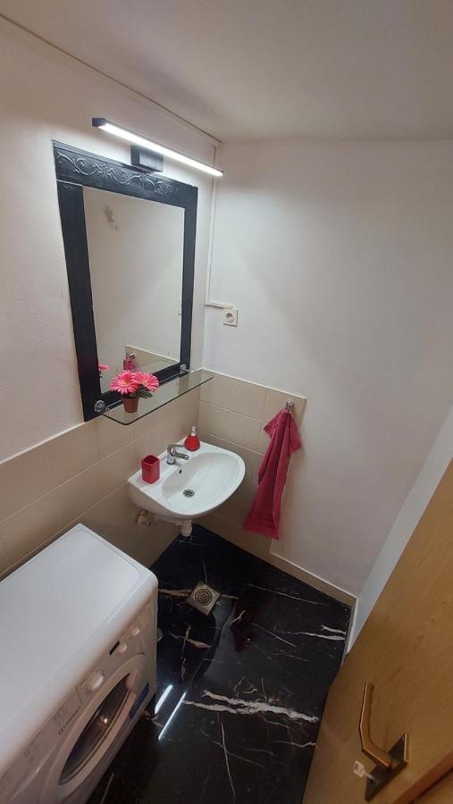 R&E Apartment Сплит Экстерьер фото