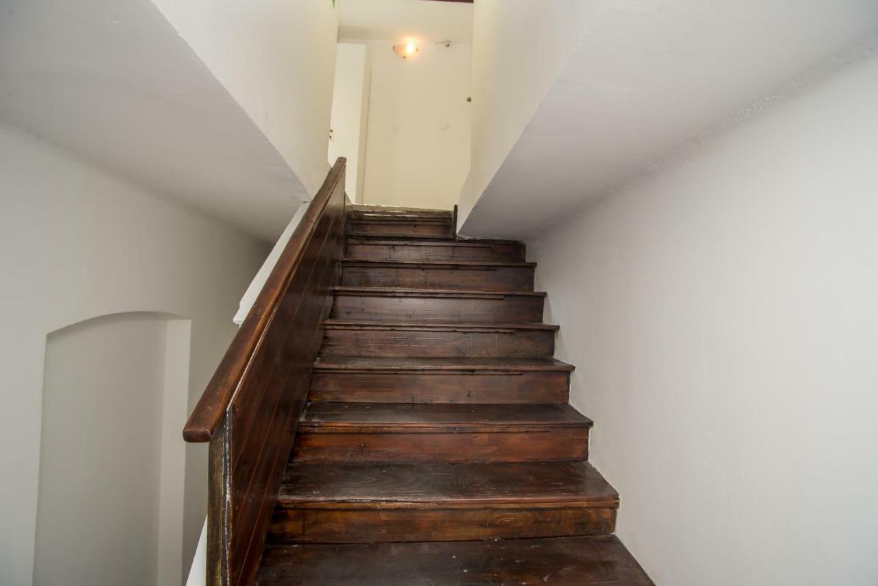 R&E Apartment Сплит Экстерьер фото
